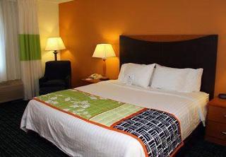 Hotel Fairfield Inn&suites 3*