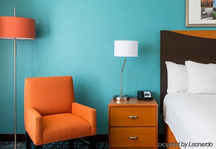 Fairfield & Hotel Lafayette